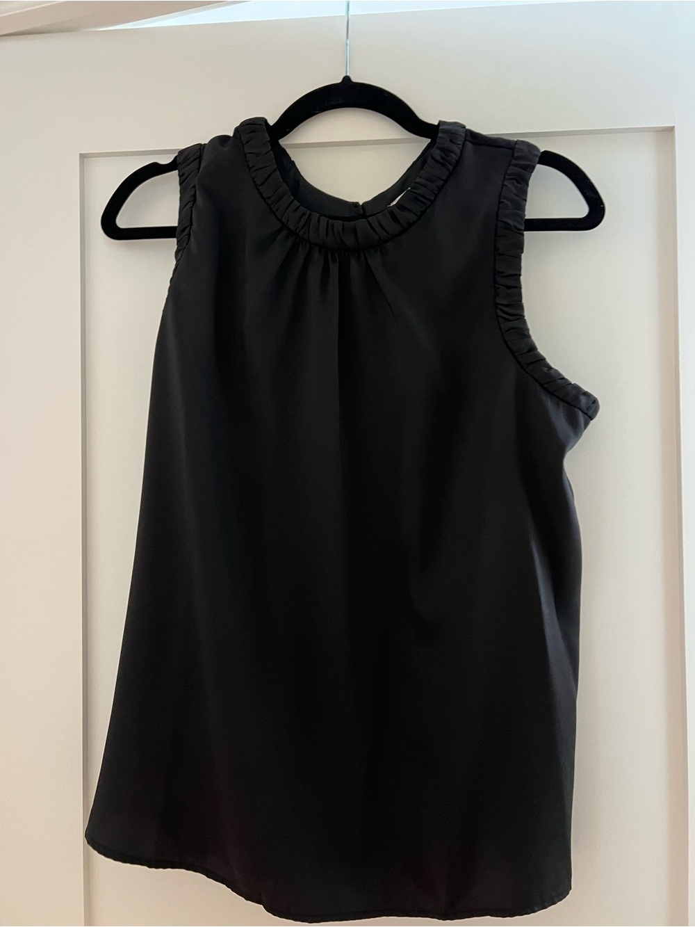 LOFT Black Sleeveless Ruffle-Trim blouse